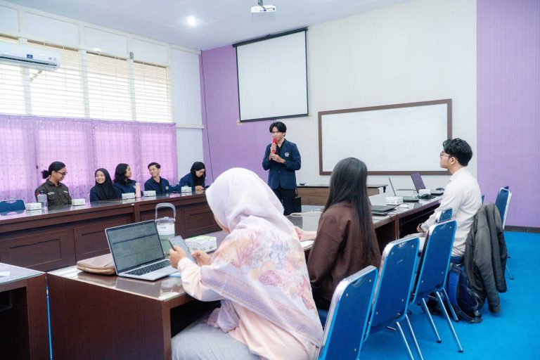 RUANG SEMINAR 1